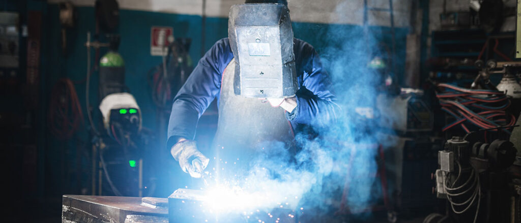 welding-istock-506475648